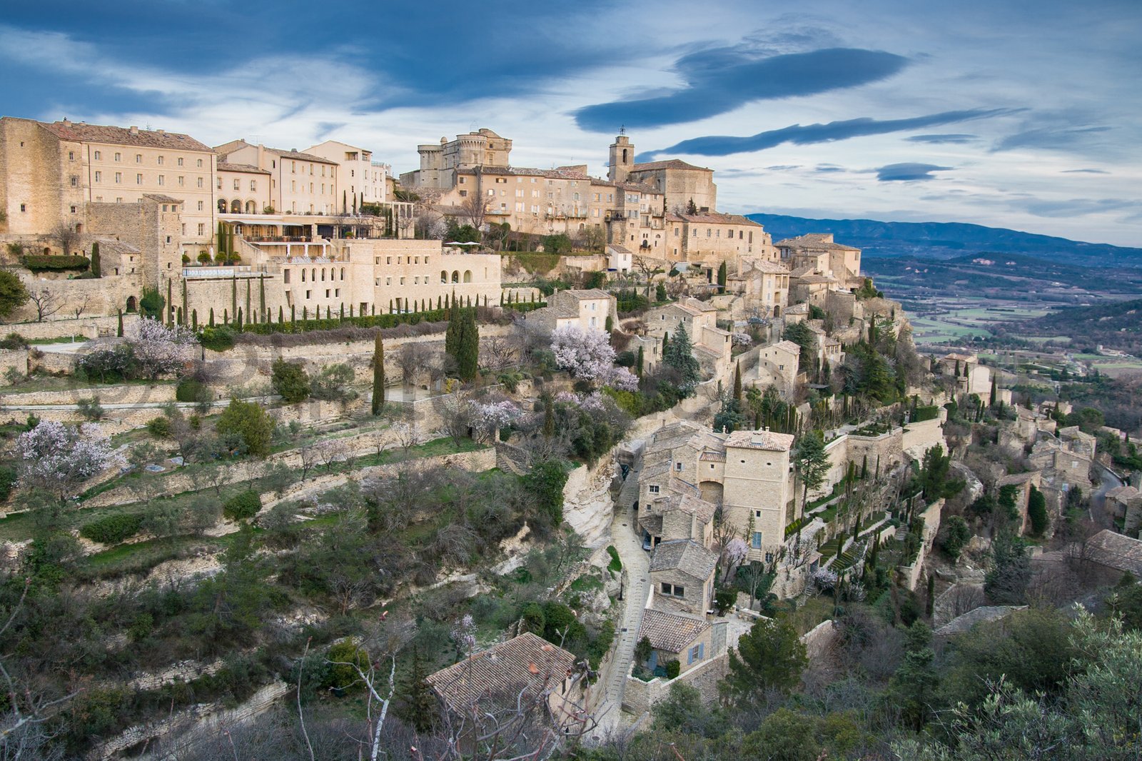 Sunset in Gordes Sunset in Gordes
